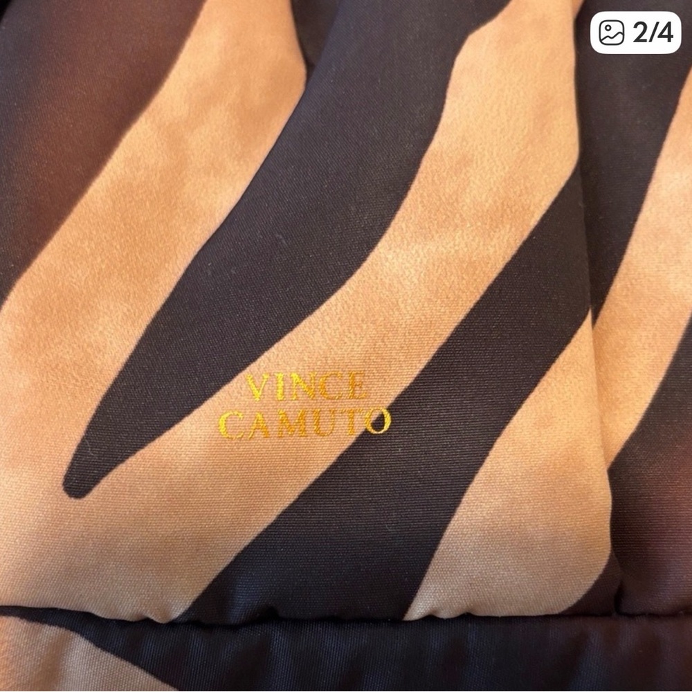 Vince Camuto Brown Zebra Women's Clutch. - Picture 4 of 4